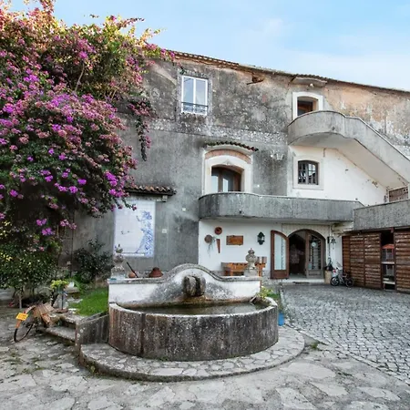 Cosy House Near With Shared Swimming Pool Ferienhaus
