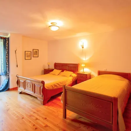 Ferienhaus Cosy House Near With Shared Swimming Pool